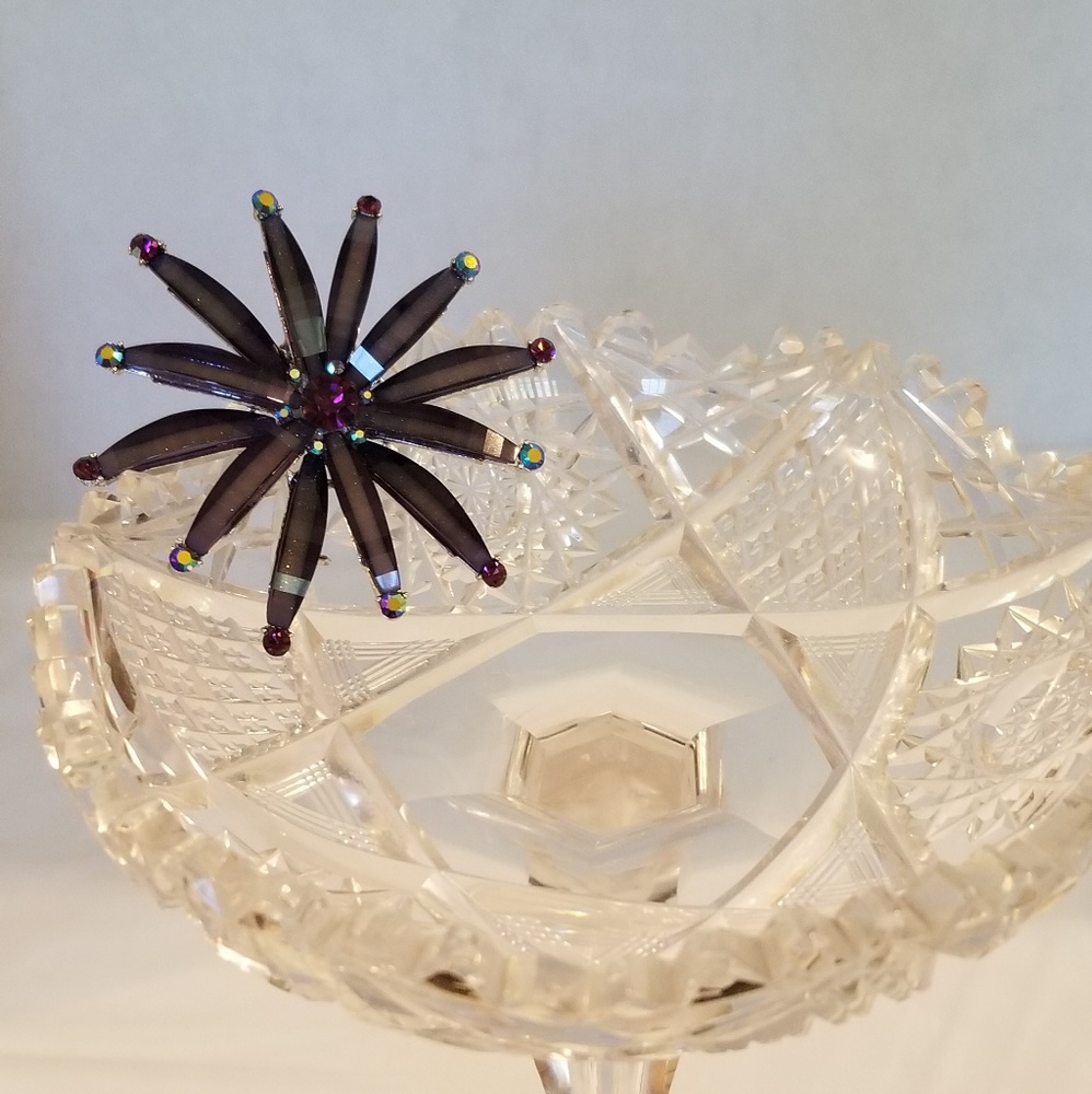 Brooch - Picture 4 of 4